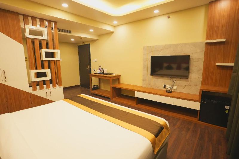 Hotel Cp Palace image