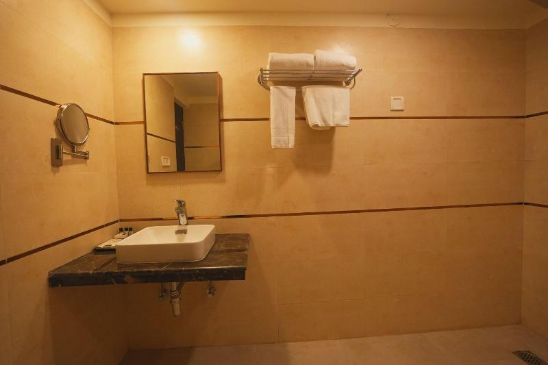 Hotel Cp Palace image