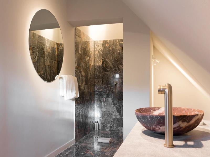 Kai 36 Hotel Zwischen Fels Und Fluss image
