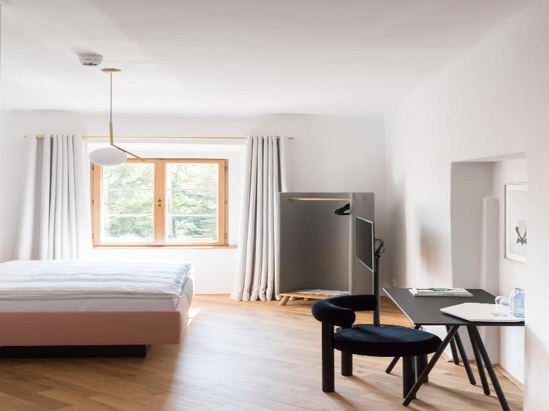 Kai 36 Hotel Zwischen Fels Und Fluss image