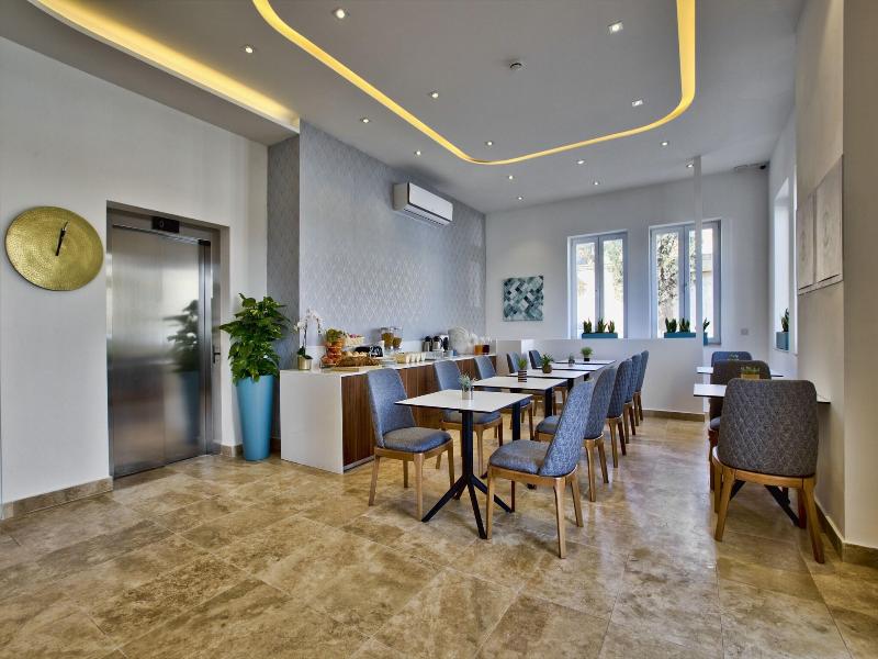 Tritoni Valletta Boutique Hotel image