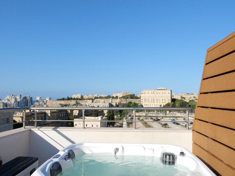 Tritoni Valletta Boutique Hotel image