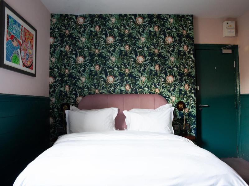 The Ship Rooms image