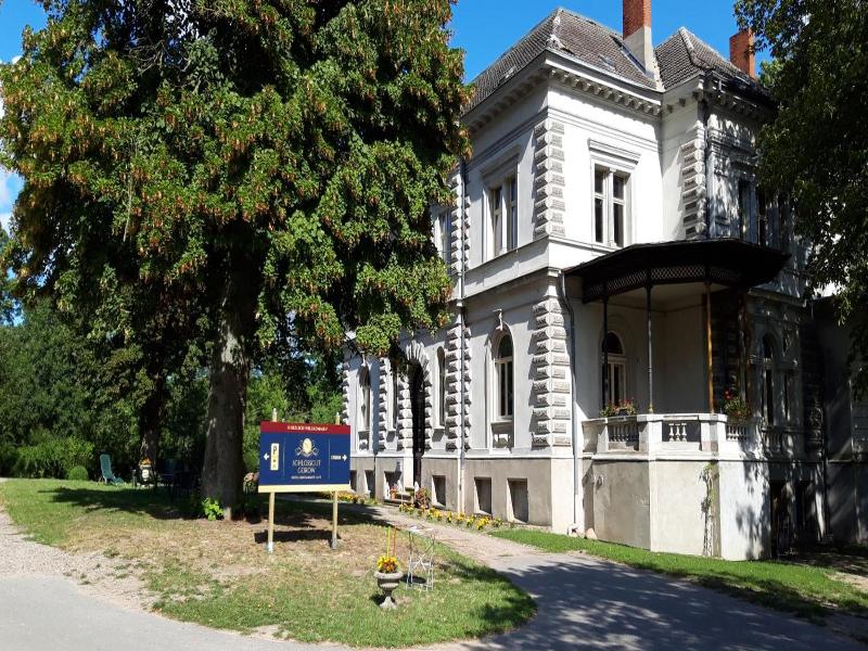 Schlossgut Gorow image