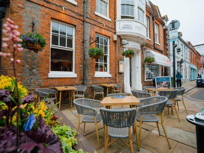 Purchases Restaurant Accommodation image