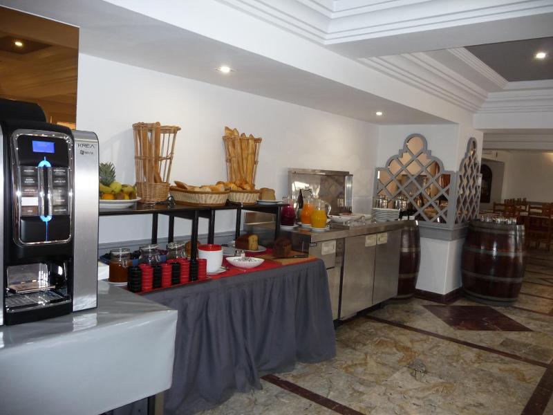 Hotel Kamal City Center image
