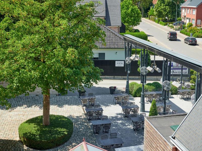 De Statie image