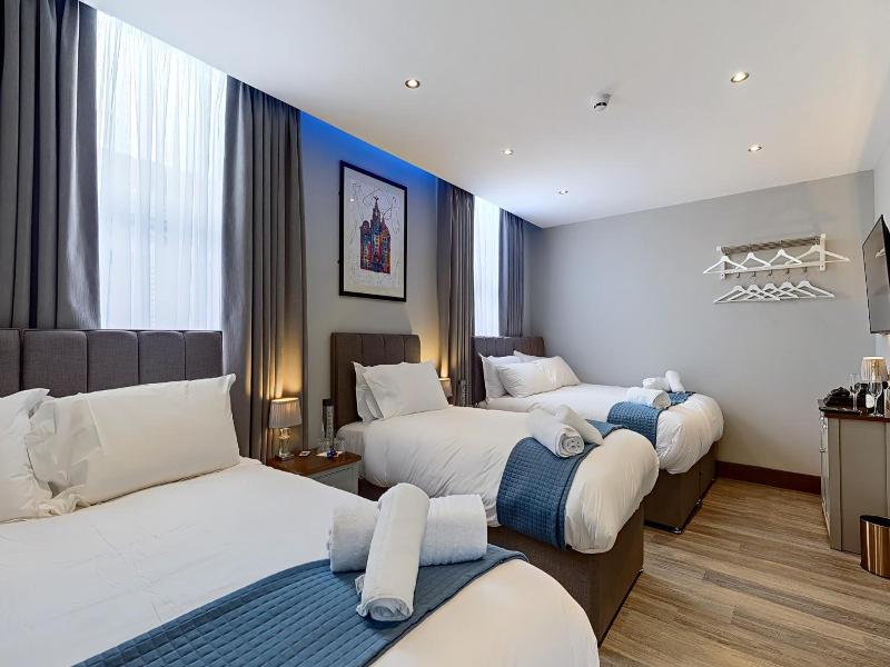 The Arc Hotel image
