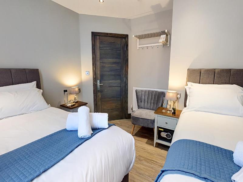 The Arc Hotel image