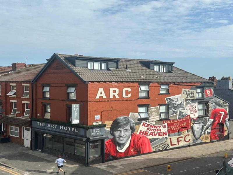 The Arc Hotel image