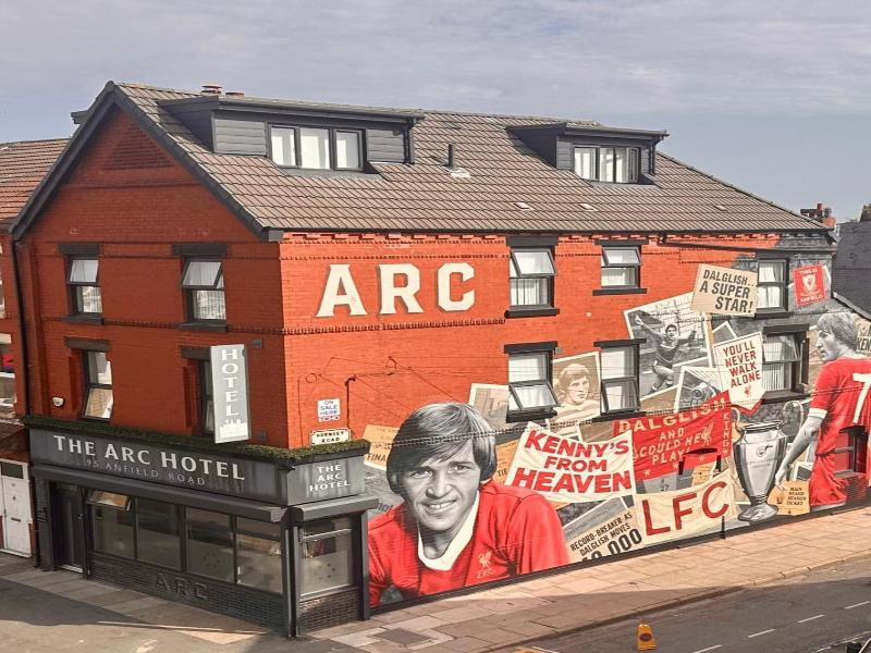 The Arc Hotel image