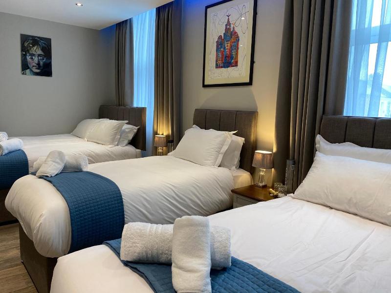 The Arc Hotel image