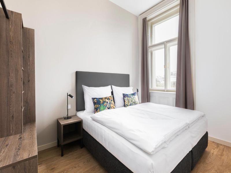 Franz By Zeitraum image