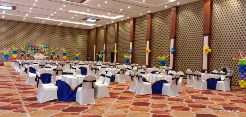 The Grand Neelam Hotel