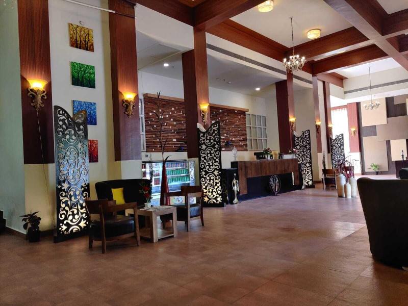 The Grand Neelam Hotel