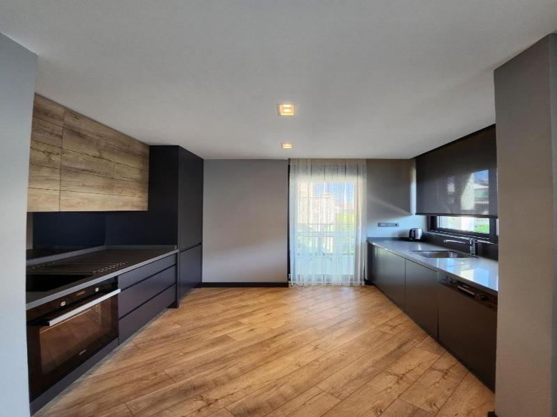 Z Suites image