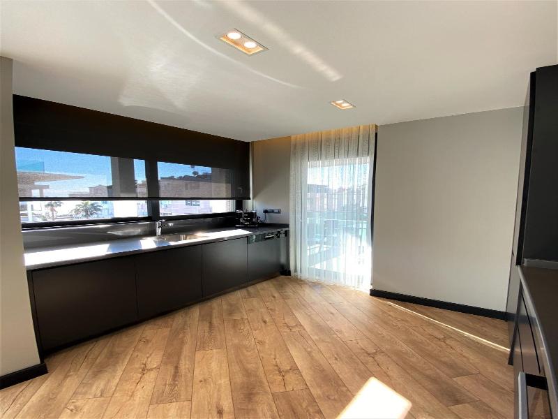 Z Suites image
