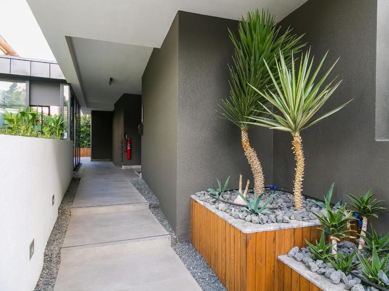 Z Suites image