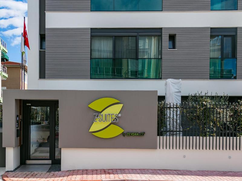 Z Suites image