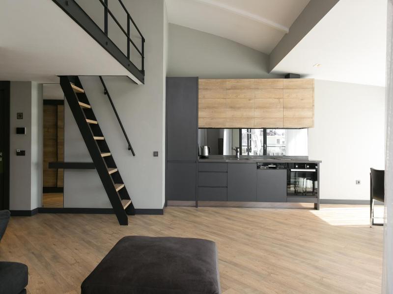 Z Suites image