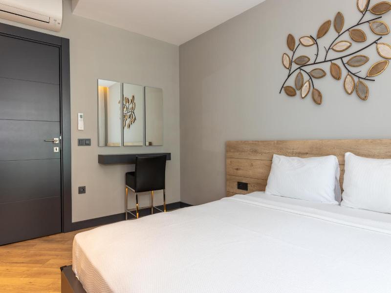Z Suites image