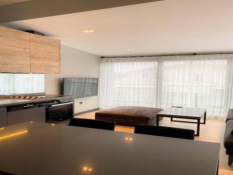 Z Suites image