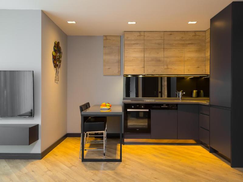 Z Suites image