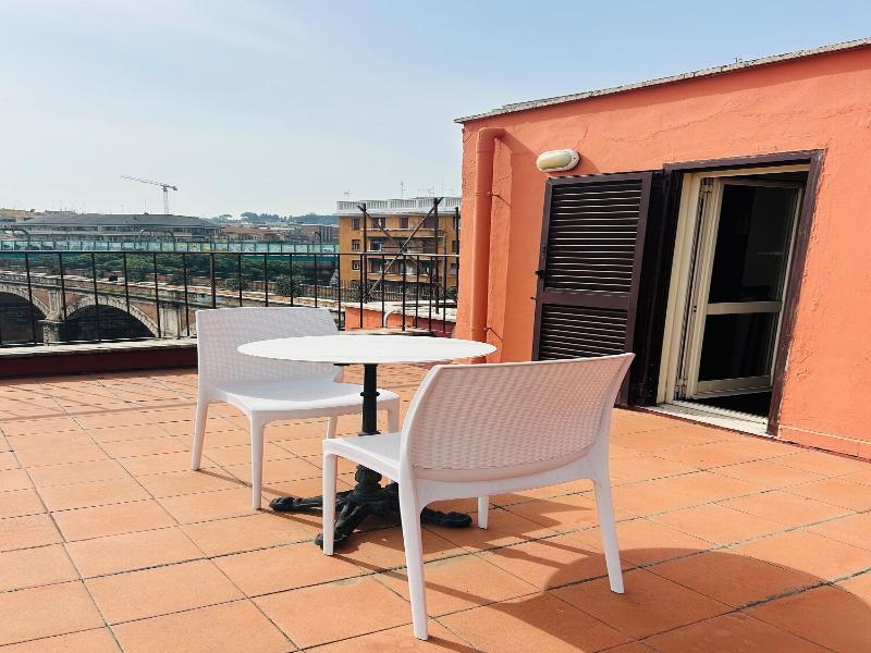 Hotel Vm image