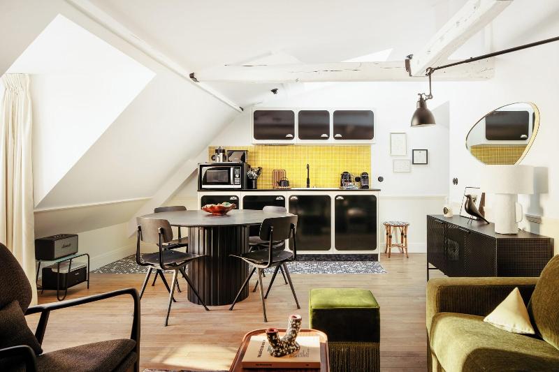 My Maison In Paris Louvre image