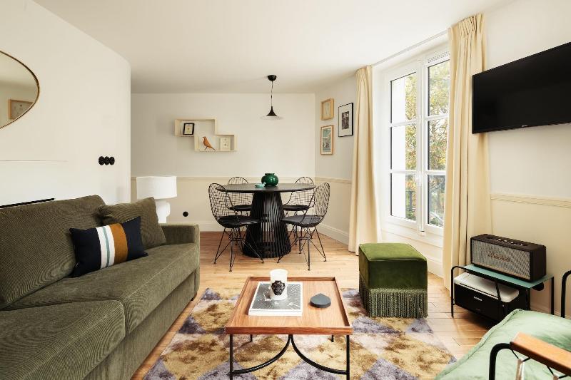 My Maison In Paris Louvre image