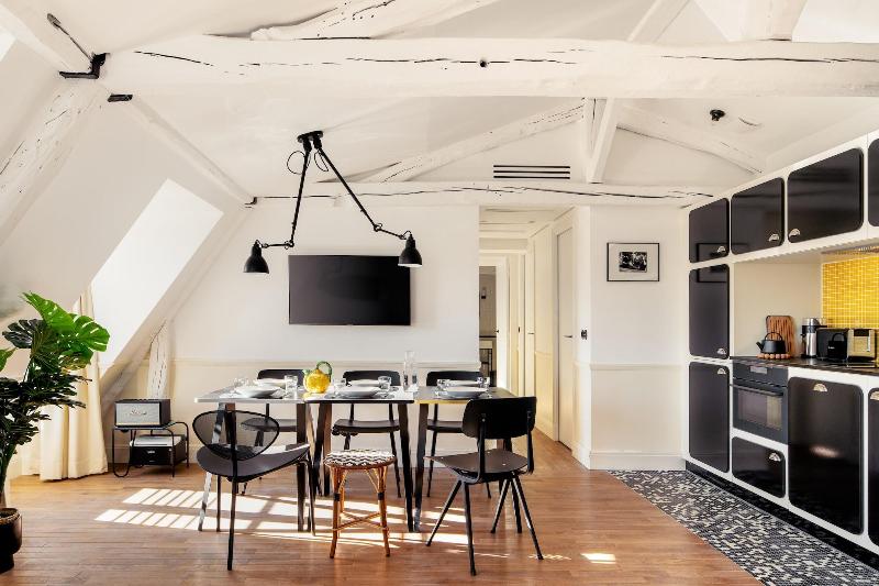 My Maison In Paris Louvre image