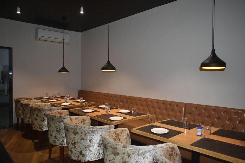 Annandam Inn-hotel Anand