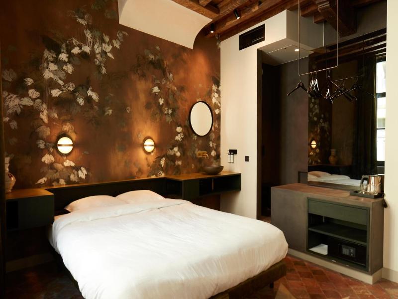 Nonam Boutique Hotel Gent image