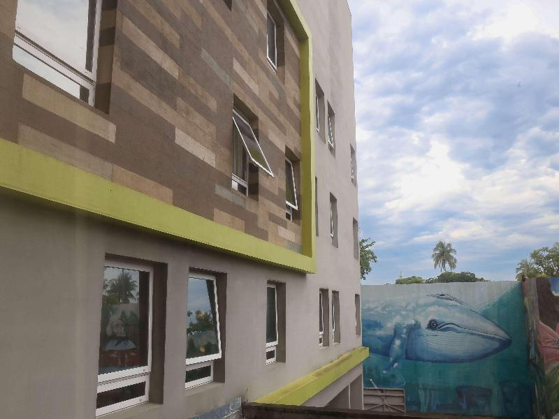 Delphin Surf Hotel image
