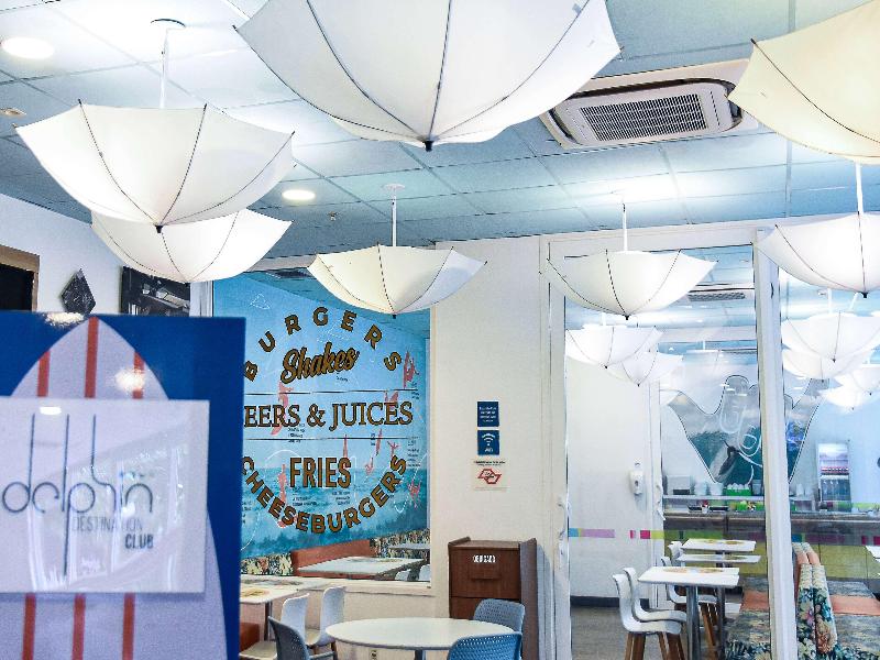 Delphin Surf Hotel image