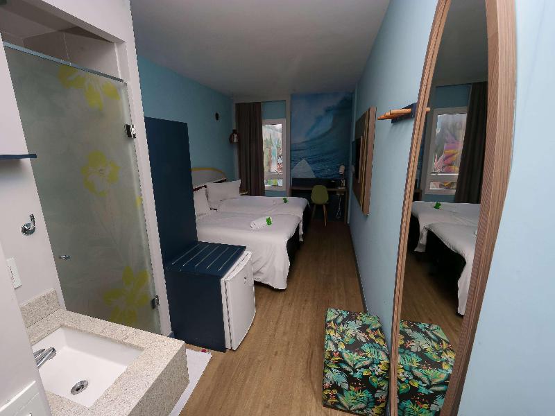 Delphin Surf Hotel image