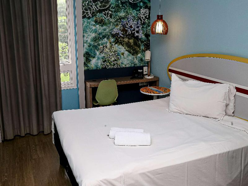Delphin Surf Hotel image
