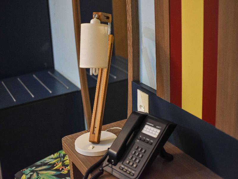 Delphin Surf Hotel image