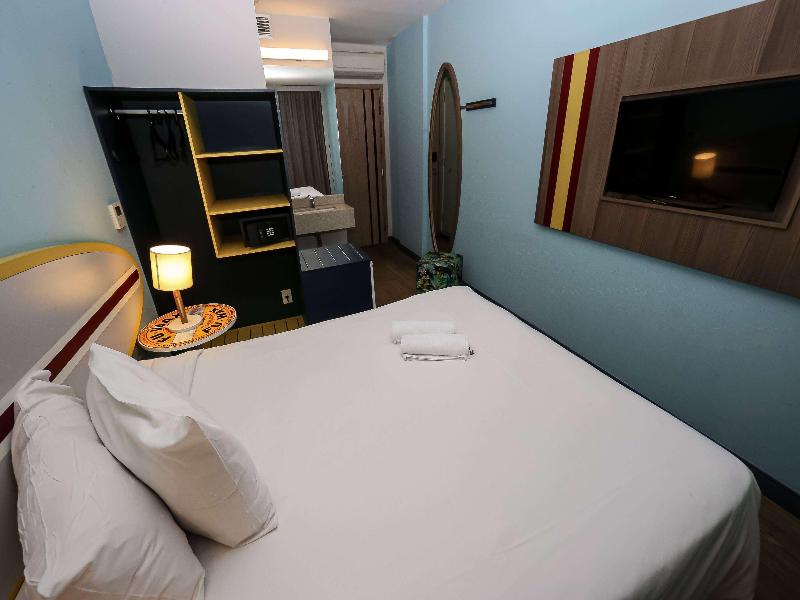 Delphin Surf Hotel image