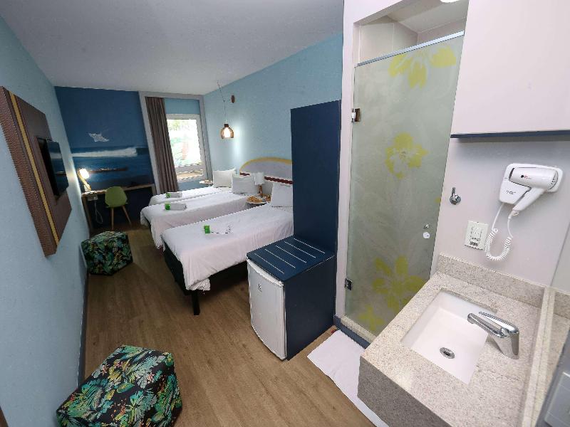 Delphin Surf Hotel image