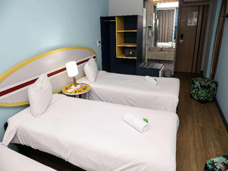 Delphin Surf Hotel image