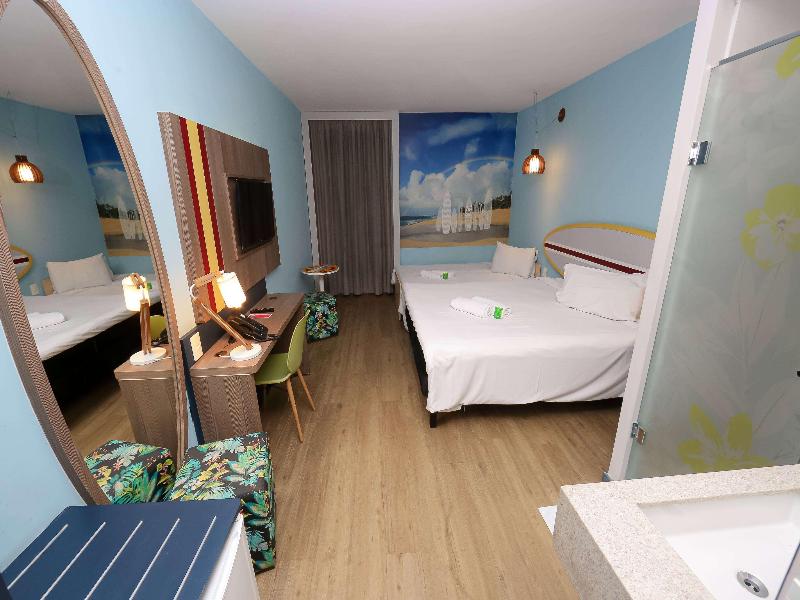 Delphin Surf Hotel image