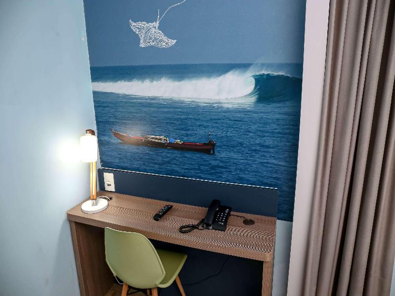 Delphin Surf Hotel image