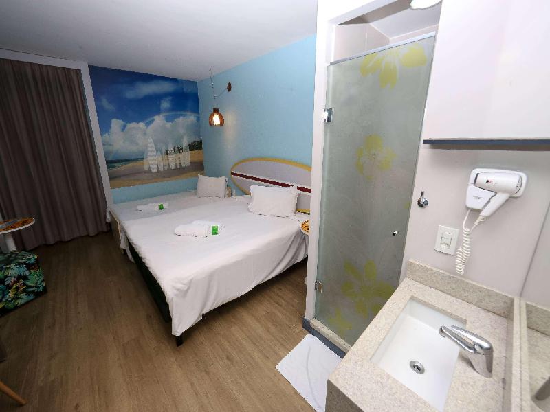 Delphin Surf Hotel image