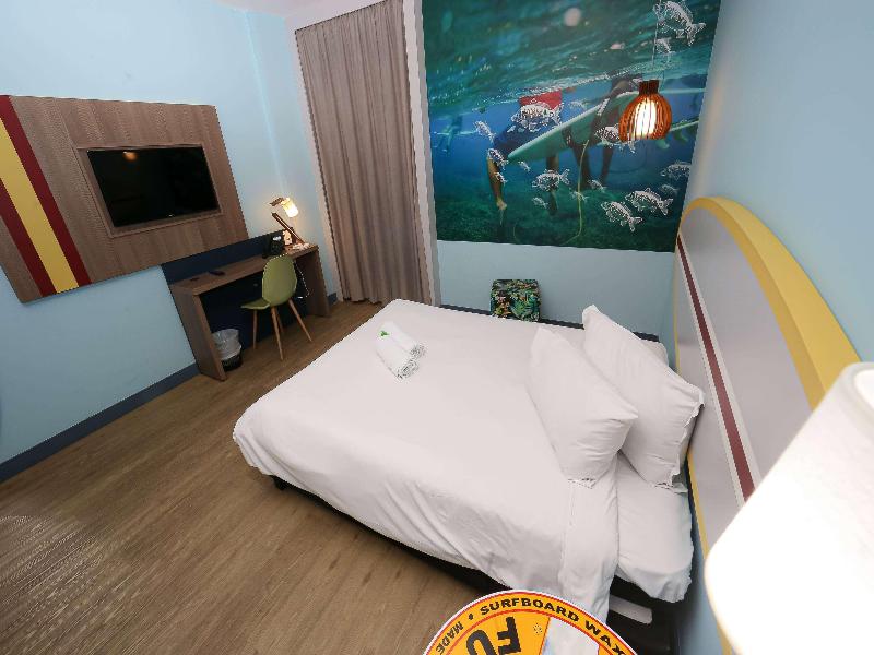 Delphin Surf Hotel image