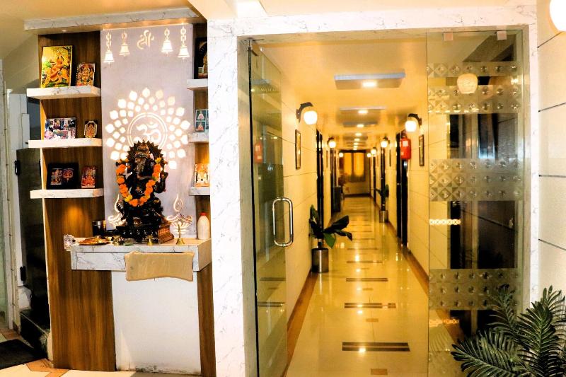 Hotel Vrundavan image