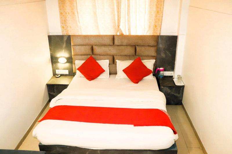Hotel Vrundavan image