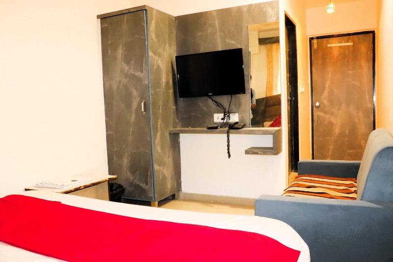 Hotel Vrundavan image