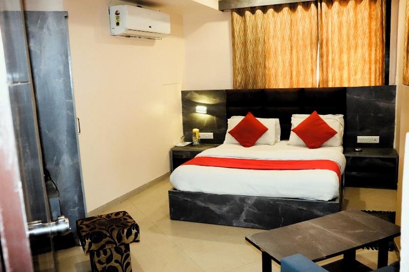 Hotel Vrundavan image