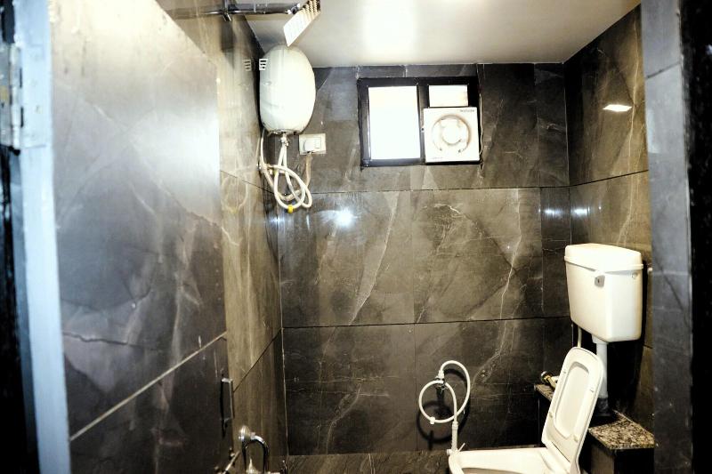 Hotel Vrundavan image